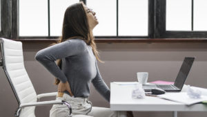 Read more about the article Cistos ovarianos e dor nas costas: existe uma conexão?