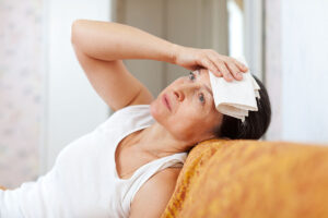 Leia mais sobre o artigo A Influência da menopausa na progressão e remissão da endometriose