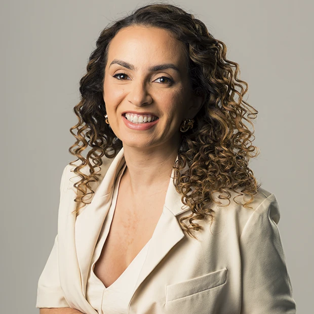 Fabíola Nunes Leite Vasconcelos Cavalcanti