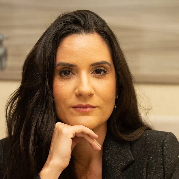 Kemilly-Pereira-Prates